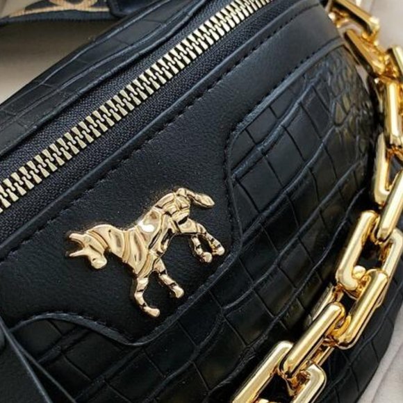 Contemporary Chain Decor Crocodile Embossed Fanny Pack - Picture 7 of 8